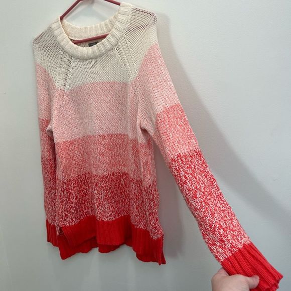 Aerie pink ombre crewneck sweater GUC size small - Picture 5 of 7